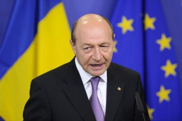 Atac dur al presedintelui la sefii ASF: Cer Parlamentului revocarea intregii conduceri. E o cloaca unde s-au gasit toti clientii politici. Nu ne jucam cu o piata de 10 mld. euro