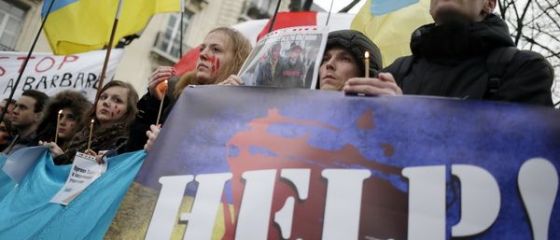 Aceasta tara din Europa se va prabusi economic in urmatoarele saptamani . Vistieria statului e goala. Lumea isi retrage banii din banci. Cine doneaza 35 mld. dolari pentru evitarea falimentului