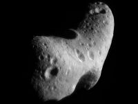 Un asteroid s-a prabusit pe Luna, fenomen inregistrat de un astronom spaniol