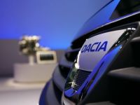 
	Noul sef al Dacia vorbeste in premiera despre cum va arata masina viitorului fabricata la Mioveni, ce planuri are Deutsche Telekom in Romania si unde te angajezi cu 10 clase si fara experienta

