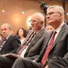 Salariile angajatilor ASF scad cu 30%, iar primele de zeci de mii de euro incasate anul trecut vor fi returnate in rate. Doar de la sefi se vor strange 100.000 euro