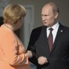 Crimeea ar putea decide alipirea la Rusia in 16 martie si adoptarea rublei rusesti. Obama a autorizat blocarea unor averi si restrictii de vize pentru cetatenii rusi