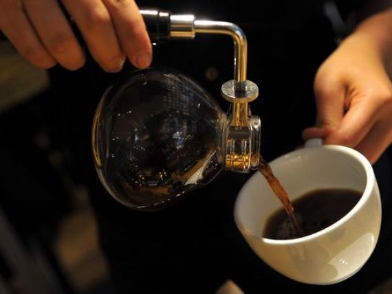 Este Ziua internationala a cafelei. Americanii o numesc soarele lichid . Orasele si localurile unde bei cea mai buna cafea din lume