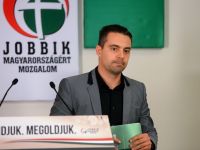 Partidul nationalist radical Jobbik se declara socat de interdictia intrarii in Romania a politicienilor sai