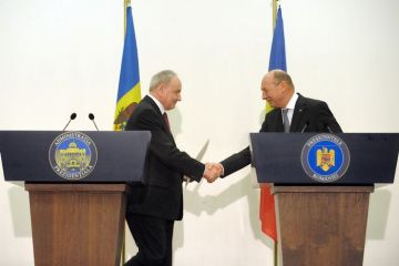 Basescu: Am promis lui Timofti ca, in scurt timp, Republica Moldova sa primeasca perspectiva pentru UE