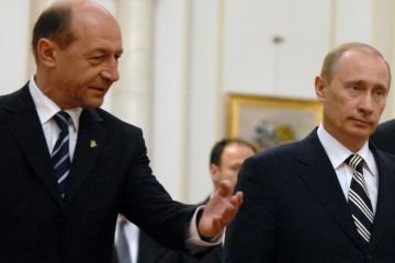 Basescu: Schimbarea frontierelor din regiune nu este exclusa. Cred ca Putin se uita cu cel mai mare jind la gurile Dunarii