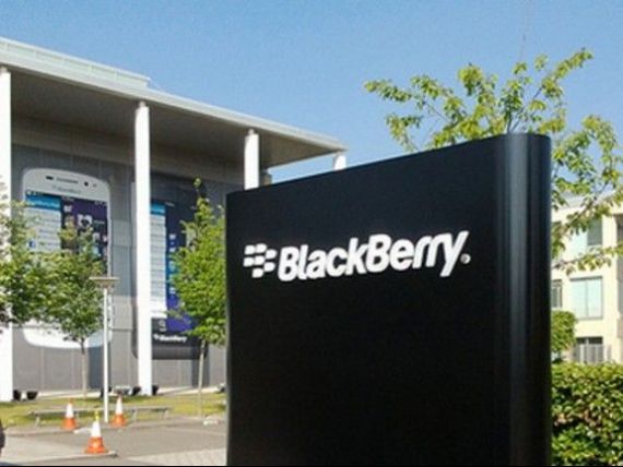 BlackBerry vinde proprietatile din Canada