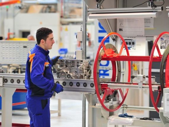 Ford opreste productia B-Max de la Craiova pentru 23 de zile, din cauza vanzarilor slabe din Europa