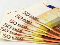 
	Romania vrea sa se imprumute din nou in euro. Finantele pregatesc o emisiune de eorobonduri, cu maturitate de peste zece ani
