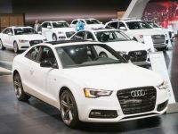 
	Audi a inregistrat in martie cele mai bune vanzari lunare din istoria companiei, egaland performanta Mercedes
