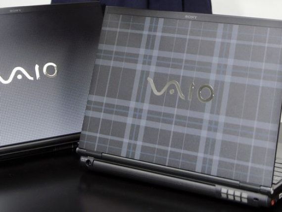 Sony cere clientilor sa inceteze imediat sa utilizeze anumite modele de laptop Vaio, din cauza supraincalzirii bateriei. In Romania, acestea nu se comercializeaza
