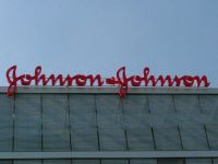 Johnson Johnson, compania care a produs primul medicament pentru combaterea tuberculozei, in mai bine de 40 de ani