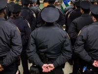O campanie NYPD pe Twitter se intoarce impotriva sa, denuntand brutalitatea politistilor
