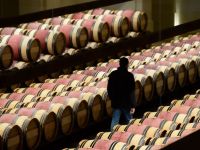 
	O firma chineza vrea sa cumpere activele, stocurile de vin si marcile Vinarte cu 3,6 milioane euro
