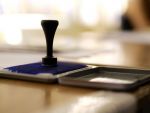 Alegatorii afla pe internet la ce sectie pot vota la europarlamentarele din 25 mai