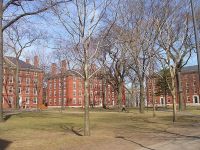 Harvard College, anchetata pentru violente sexuale in campus