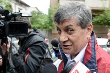 Judecatorul Stan Mustata si grefiera Mariana Curea, arestatti pentru 30 de zile. Magistratii ar fi cerut mita in schimbul unor hotarari judecatoresti favorabile