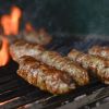 Consumam 30 milioane de mici in mini-vacanta de 1 Mai, cel mai mult din an. 90.000 de romani merg in vacanta si cheltuiesc 50 milioane de lei