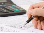 Initiatorii proiectului ce modifica Legea clauzelor abuzive din contractele de credit cer retragerea acestuia
