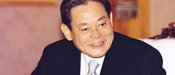Cine este Lee Kun Hee, omul care a creat cel mai mare producator de smartphone-uri din lume. In 2013, companiile sale au generat vanzari echivalente cu 23% din PIB-ul Coreei de Sud