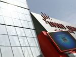 Primul mall detinut de banci se zbate sa ramana in piata; inca o treaba romaneasca : taxa de reinnoire a domeniilor .ro, blocata din fasa si degringolada la nivelul managementului companiilor de stat