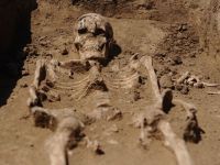 Morminte vechi de peste 1.500 de ani, descoperite in centrul orasului Constanta