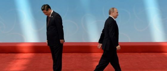 Intelegere istorica: Rusia semneaza un acord de livrare de gaze catre China, dupa un deceniu de negocieri. UE ii cere lui Putin sa nu intrerupa aprovizionarea Europei