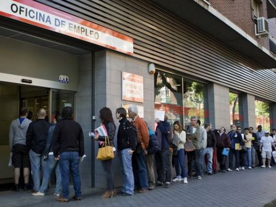 Bancile din Spania s-au transformat in agentii imobiliare. Numarul locuintelor confiscate anul trecut a ajuns la aproape 50.000
