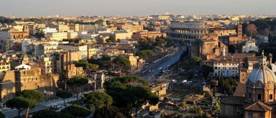 Primarul Romei critica Londra pentru un avertisment legat de pericolul hotilor de buzunare . Marino acuza diplomatia britanica de faptul ca raspandeste minciuni si-i ofenseaza cu aroganta pe romani