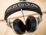 Apple anunta cea mai mare achizitie din istoria sa. Gigantul IT cumpara producatorul de casti Beats, al rapperului Dr. Dre, pentru 3 miliarde de dolari