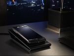 Britanicii de la Vertu lanseaza Signature Touch, smartphone-ul ultraperformant asamblat manual: carcasa de titan gradul 5 si ecran protejat cu cristal de safir imposibil de zgariat