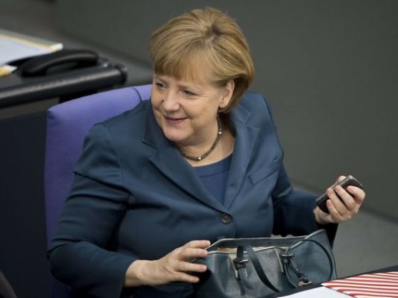 Germania ancheteaza interceptarea telefonului cancelarului Merkel de catre NSA