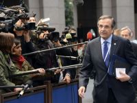 Premierul Greciei Antonis Samaras si-a remaniat Guvernul