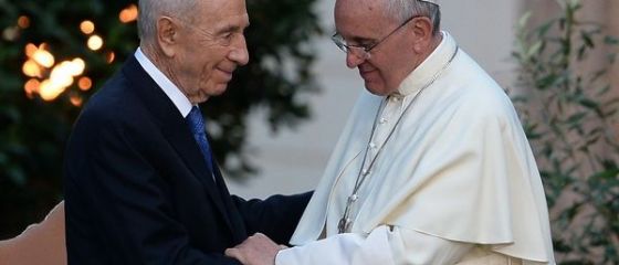 Israelul isi alege al 10-lea presedinte din istoria statului. Cinci candidati vor sa-I ia locul lui Shimon Peres