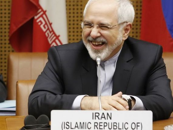 Iranul si marile puteri au inceput redactarea acordului final in domeniul nuclear. Anularea sanctiunilor economice occidentale si extinderea programului de imbogatire a uraniului, cele mai spinoase probleme