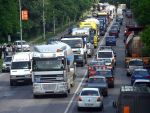 Transportatorii pot cere, din iulie, restituirea unei parti din acciza suplimentara pe carburanti. In ce conditii primesc 4 eurocenti inapoi