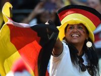 Bundestagul isi intrerupe lucrarile in timpul meciului Germania-SUA