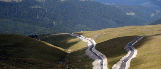 Guvernul sesizeaza DNA pentru incalcarea legii in cazul Transalpina. Proiectul, promovat de Ludovic Orban si Varujan Vosganian, a generat pagube de peste 388 mil. lei