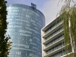 OMV a vandut 45% din rafinaria germana Bayernoil catre Varo Energy