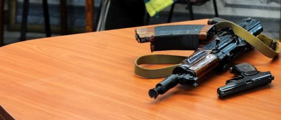 Mafia din R. Moldova ar vinde armament rusesc separatistilor prorusi din Ucraina - presa