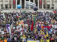 Peste 1 mil. de oameni in strada. Guvernul de la Londra, fata in fata cu cea mai mare greva de la inceperea mandatului lui Cameron