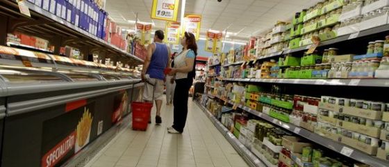 Piata de retail din Romania va creste in acest an cu 4,3%, dupa un avans de 4,9% in 2013. Comertul online pune din ce in ce mai multa presiune pe cel traditional