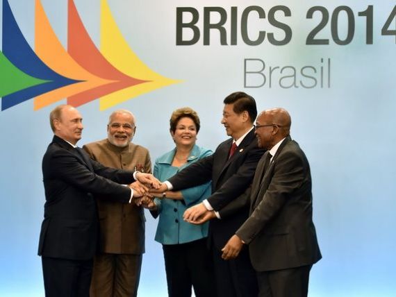 Statele BRICS sparg hegemonia Occidentului. Tarile emergente vor o banca de dezvoltare si un fond de rezerva, ca alternativa la BM si FMI