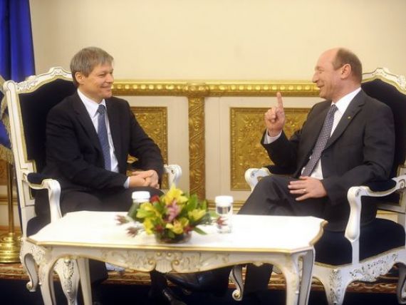Traian Basescu il propune pe Dacian Ciolos pentru un nou mandat de comisar european din partea Romaniei, in noua formula a Comisiei Europene