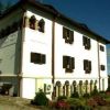 Cula olteneasca transformata dintr-o ruina intr-un conac de poveste. O familie din Valcea a reinviat legenda lui Maldar si o impartaseste turistilor