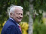 Vicepresedintele Camerei Deputatilor, Viorel Hrebenciuc, audiat la DNA