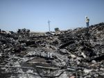 Decriptarea cutiilor negre de la bordul avionului doborat in Ucraina confirma prabusirea cauzata de explozia unei rachete
