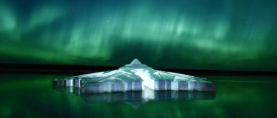 Cel mai frumos hotel din lume, construit din sticla, pe apa, sub forma unui fulg de nea. Priveliste unica: Aurora Boreala. FOTO