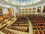 Dezbaterea privind reducerea CAS, amanata. PNL: Intarzierea sesiunii extraordinare arata ca PSD nu doreste adoptarea legii