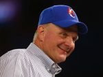 Sfarsitul unei epoci. Steve Ballmer, unul dintre primii angajati ai Microsoft si fost CEO, paraseste board-ul companiei dupa trei decenii. Sub conducerea sa, veniturile s-au triplat